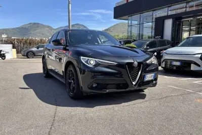 Alfa Romeo Stelvio Stelvio 2.2 Turbodiesel 190 CV AT8 Q4 B-Tech del 2019 usata a Fondi