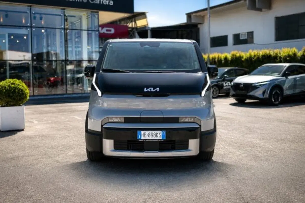 Kia PV5 usata a Latina (2)