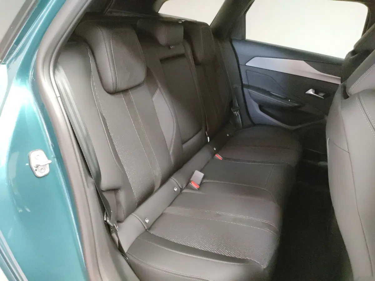 Peugeot 308 SW nuova a Ascoli Piceno (14)