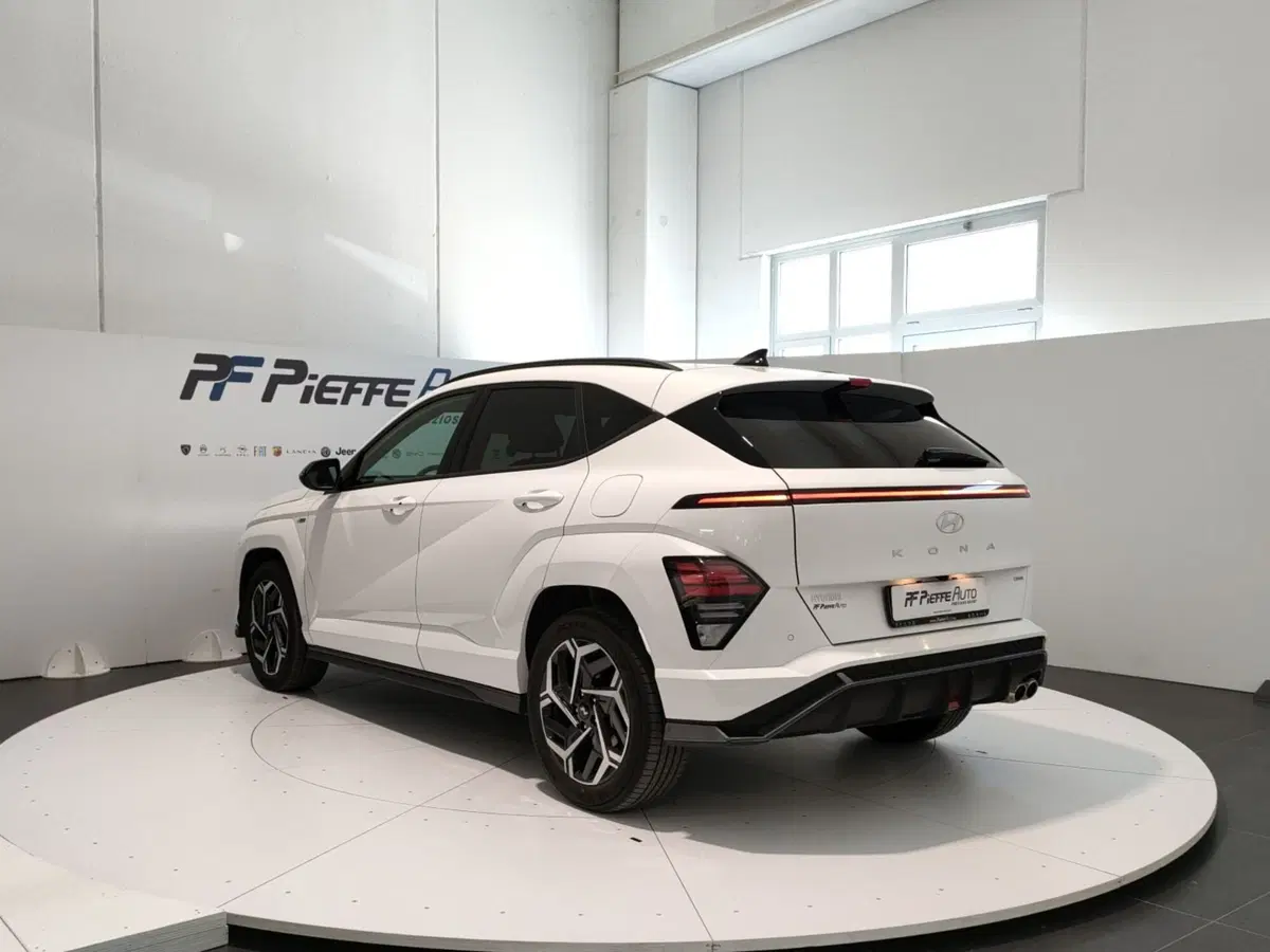 Hyundai Kona usata a L'Aquila (3)