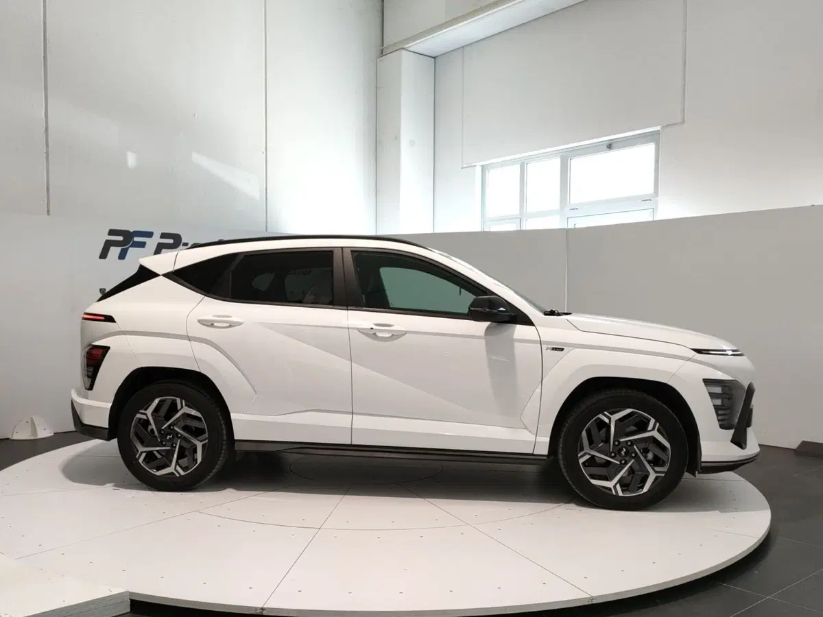 Hyundai Kona usata a L'Aquila (5)