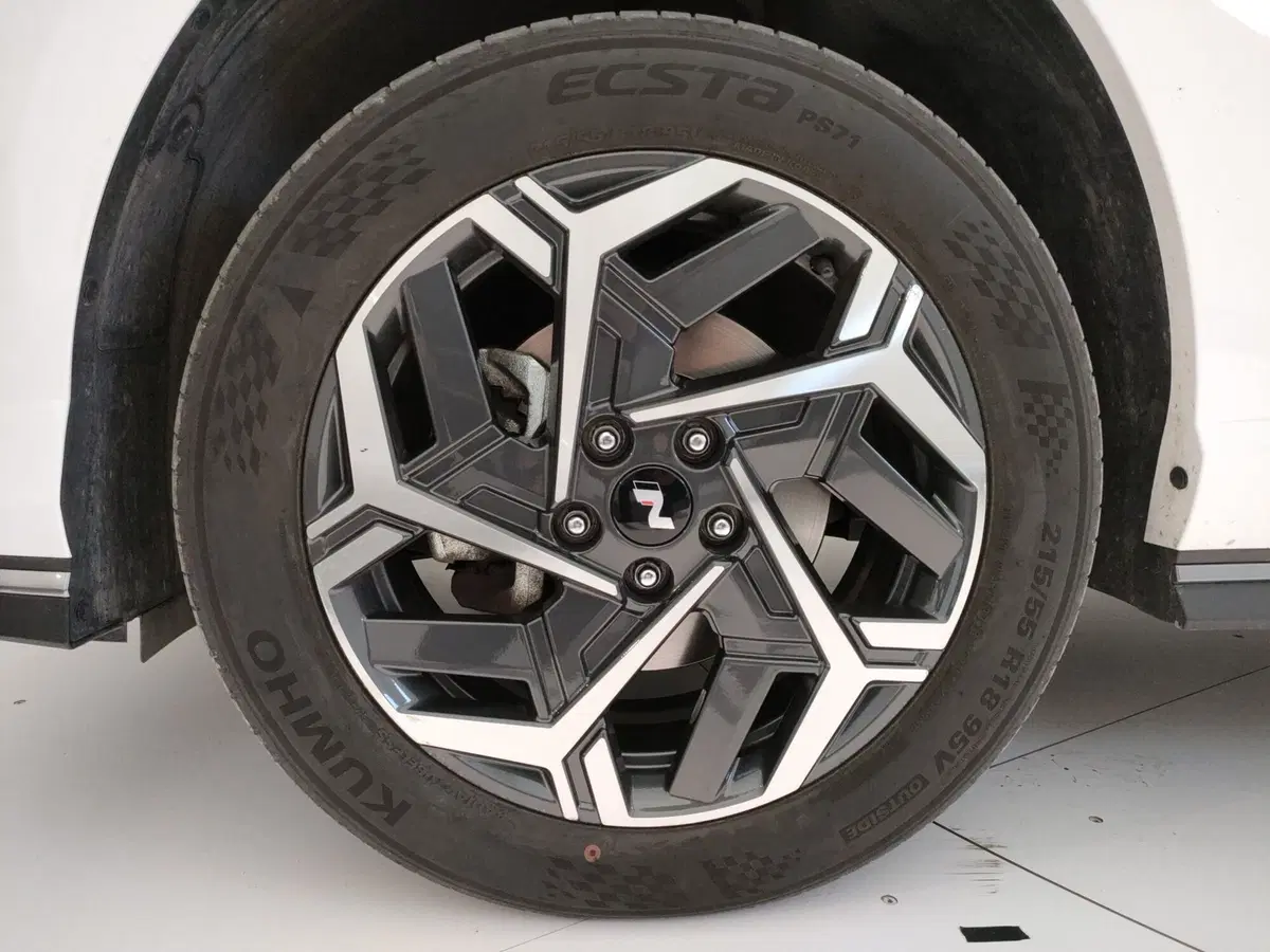 Hyundai Kona usata a L'Aquila (7)