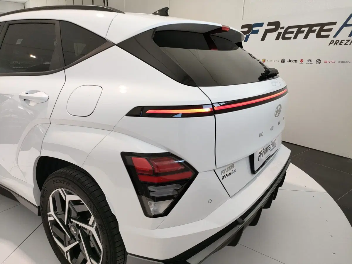 Hyundai Kona usata a L'Aquila (8)