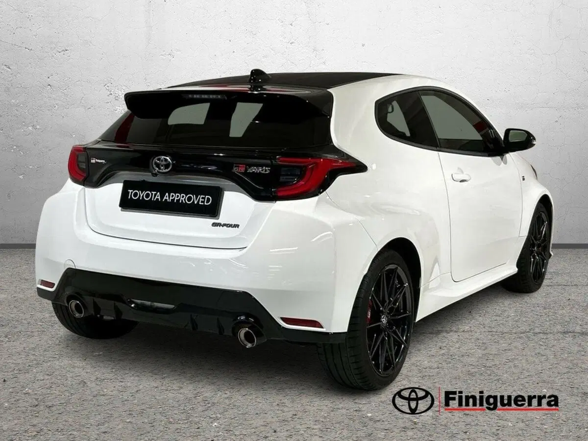 Toyota GR Yaris usata a Lecco (4)