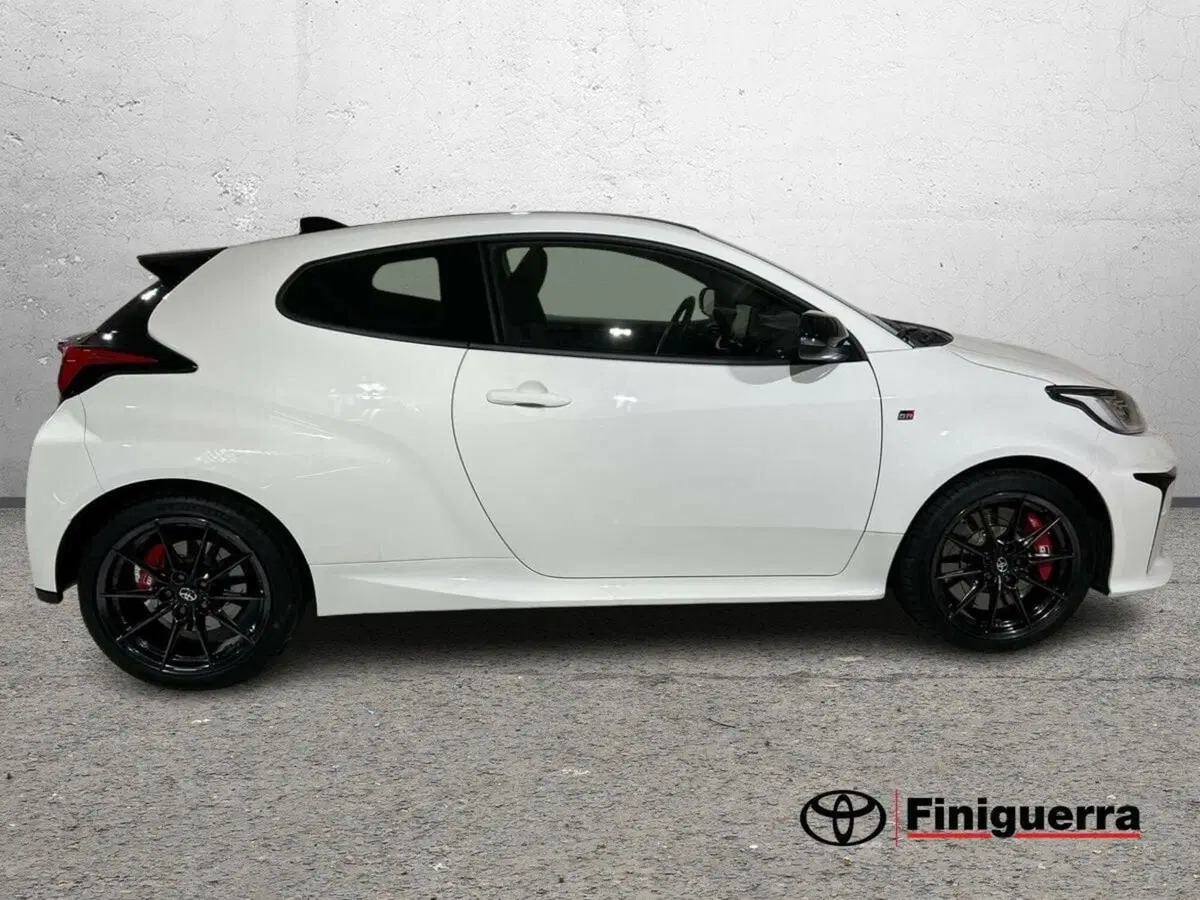 Toyota GR Yaris usata a Lecco (5)