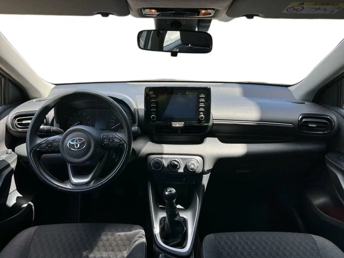 Toyota Yaris usata a Sondrio (14)