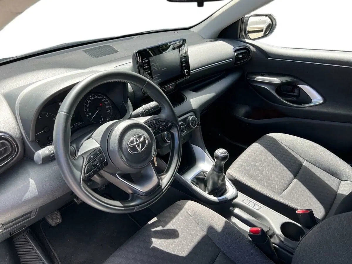 Toyota Yaris usata a Sondrio (6)