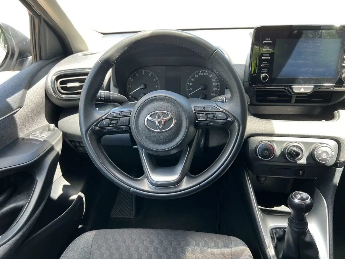 Toyota Yaris usata a Sondrio (7)