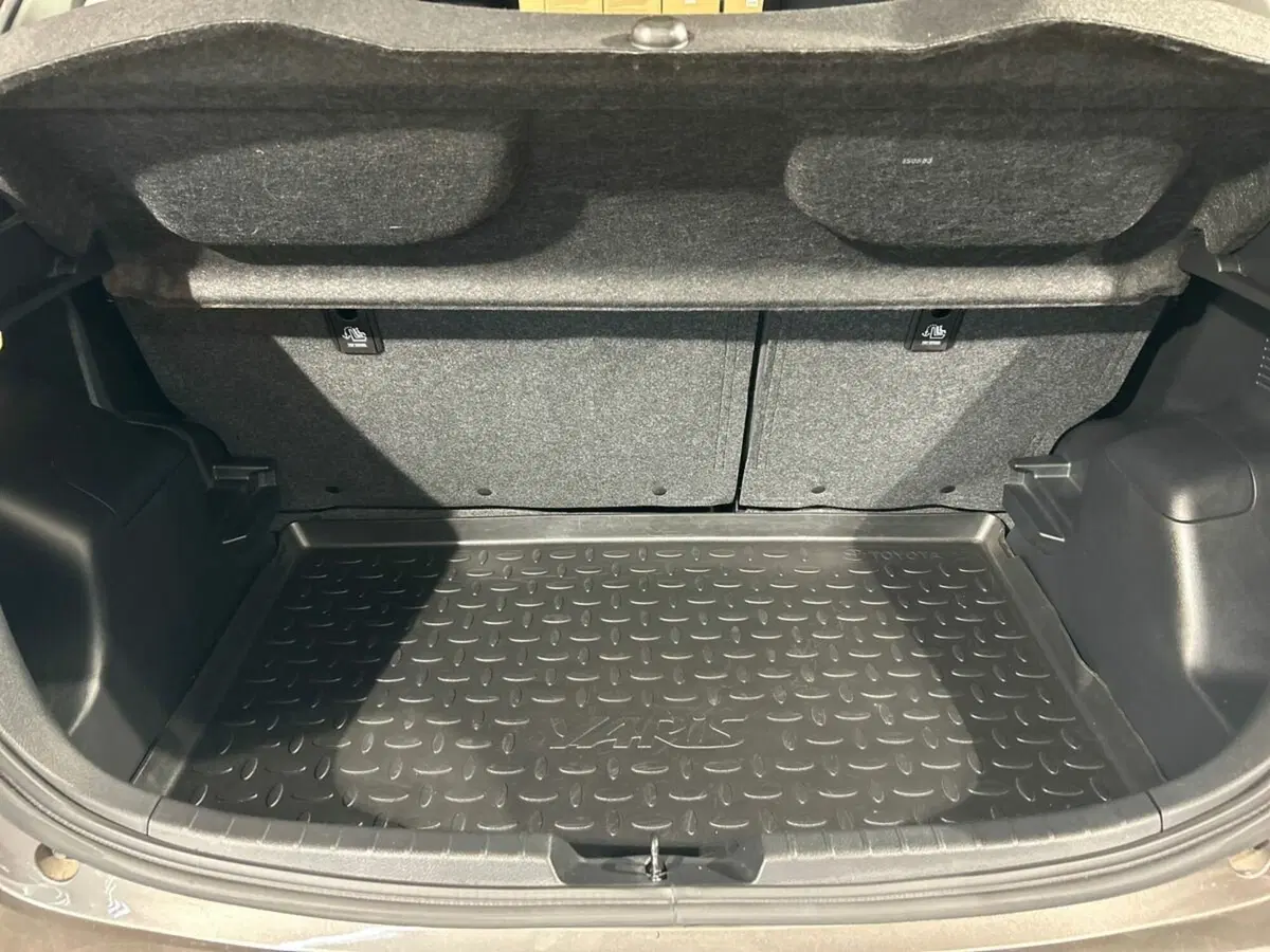Toyota Yaris usata a Lecco (5)