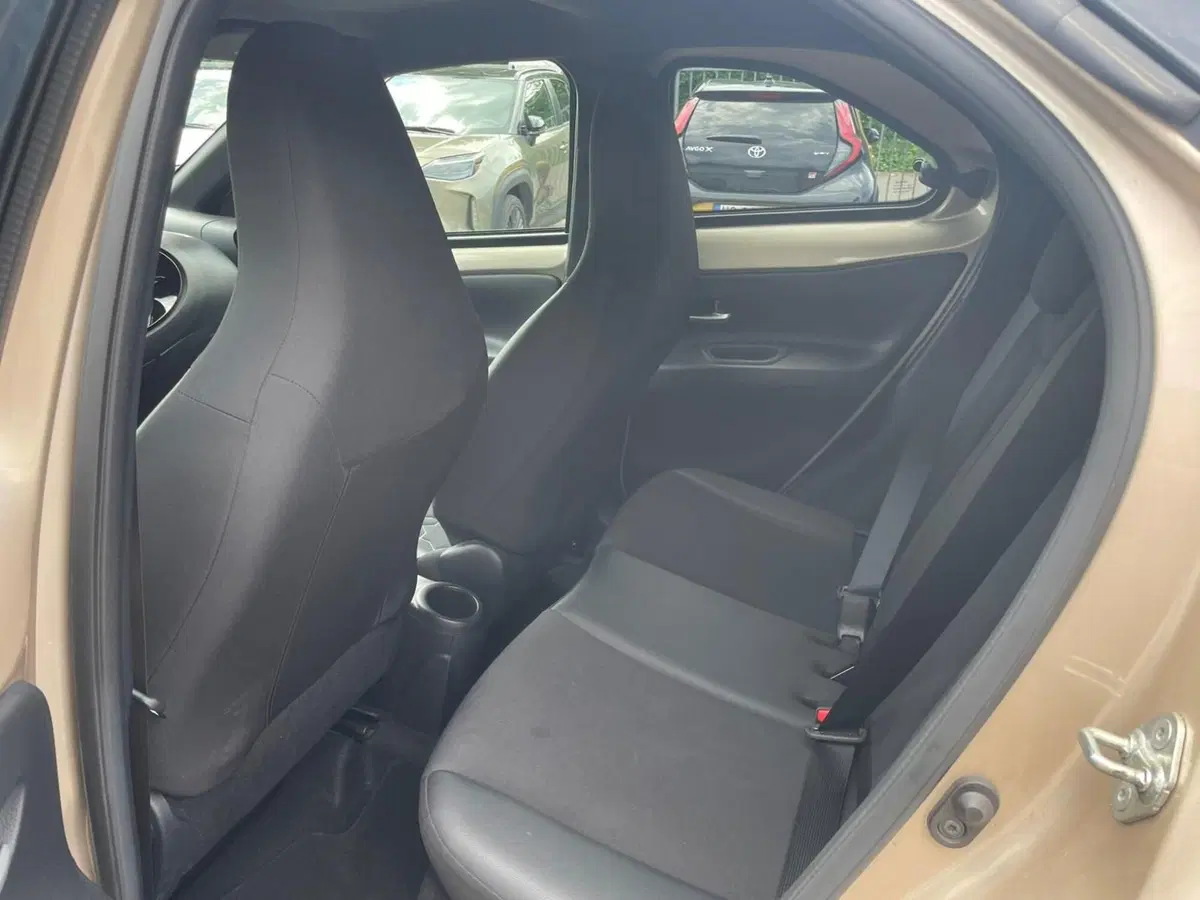 Toyota Aygo X usata a Piacenza (12)