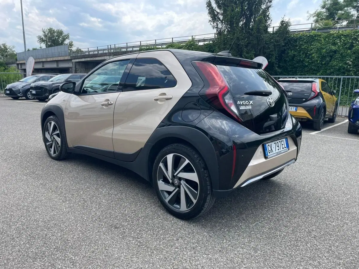 Toyota Aygo X usata a Piacenza (5)