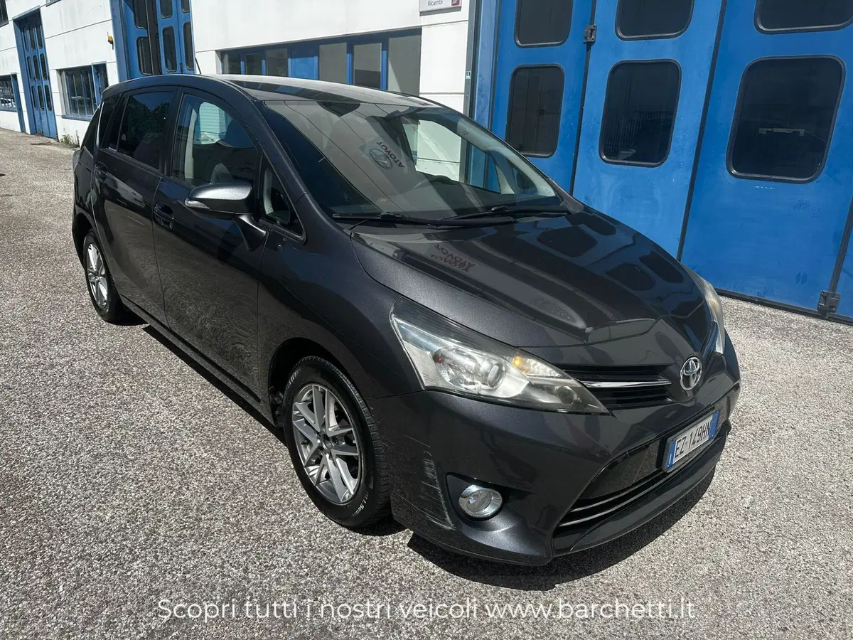 Toyota Verso usata a Trento (2)