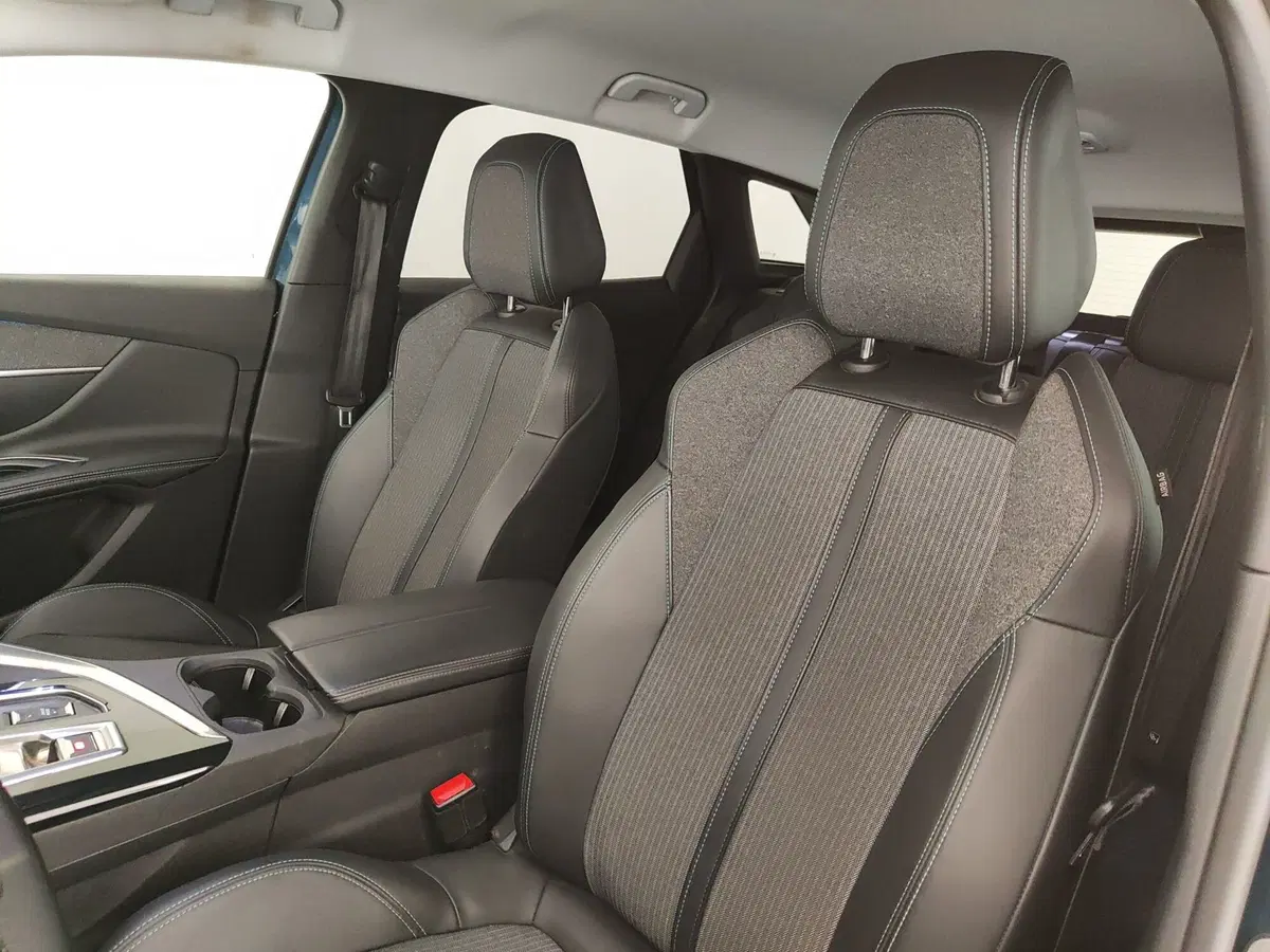 Peugeot 3008 usata a Caserta (16)