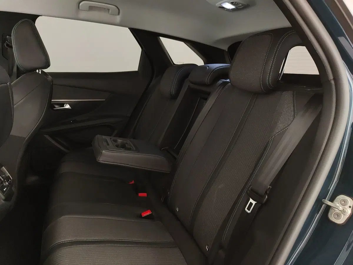 Peugeot 3008 usata a Caserta (18)