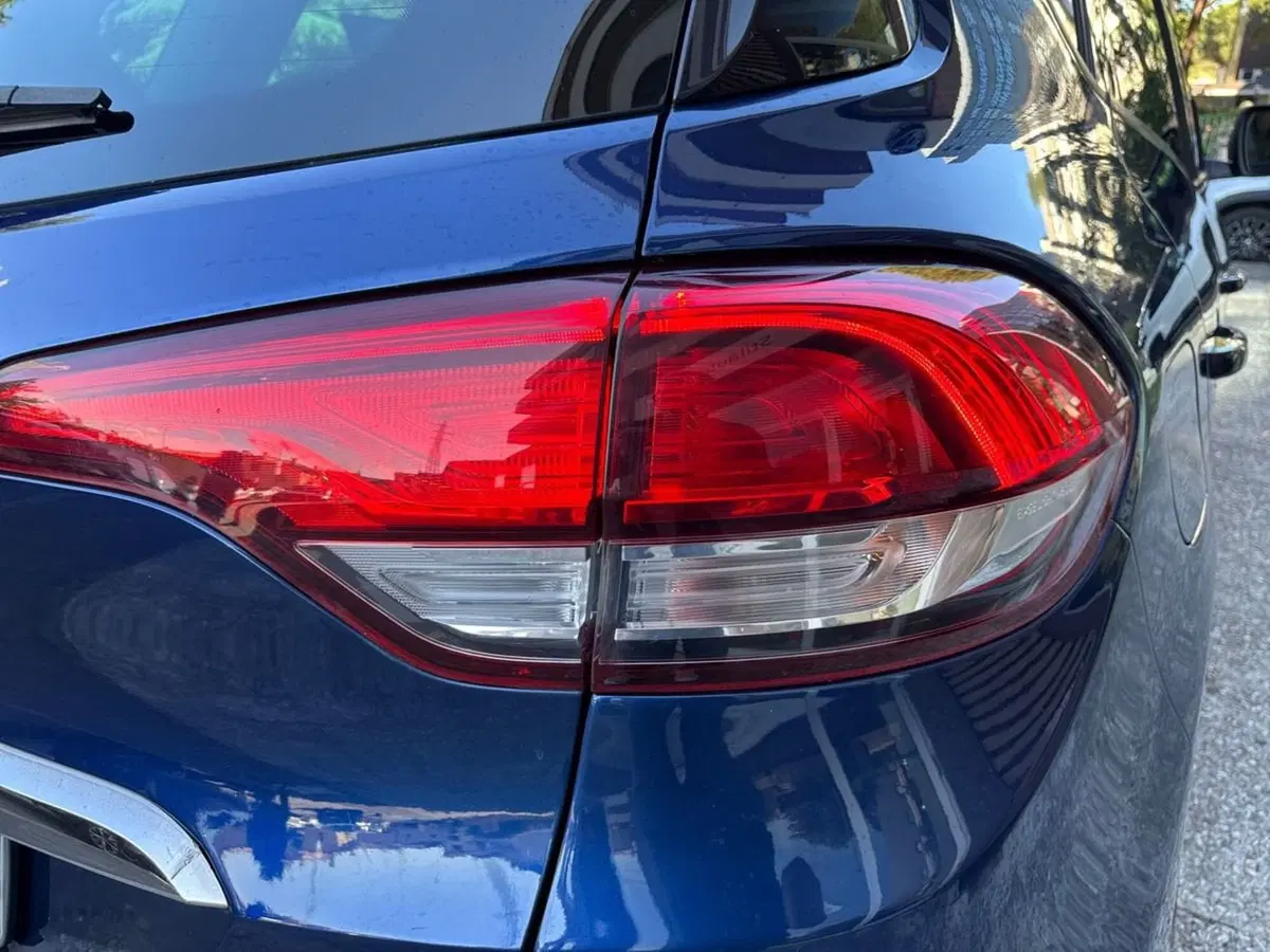 Renault Grand Scénic usata a Prato (9)