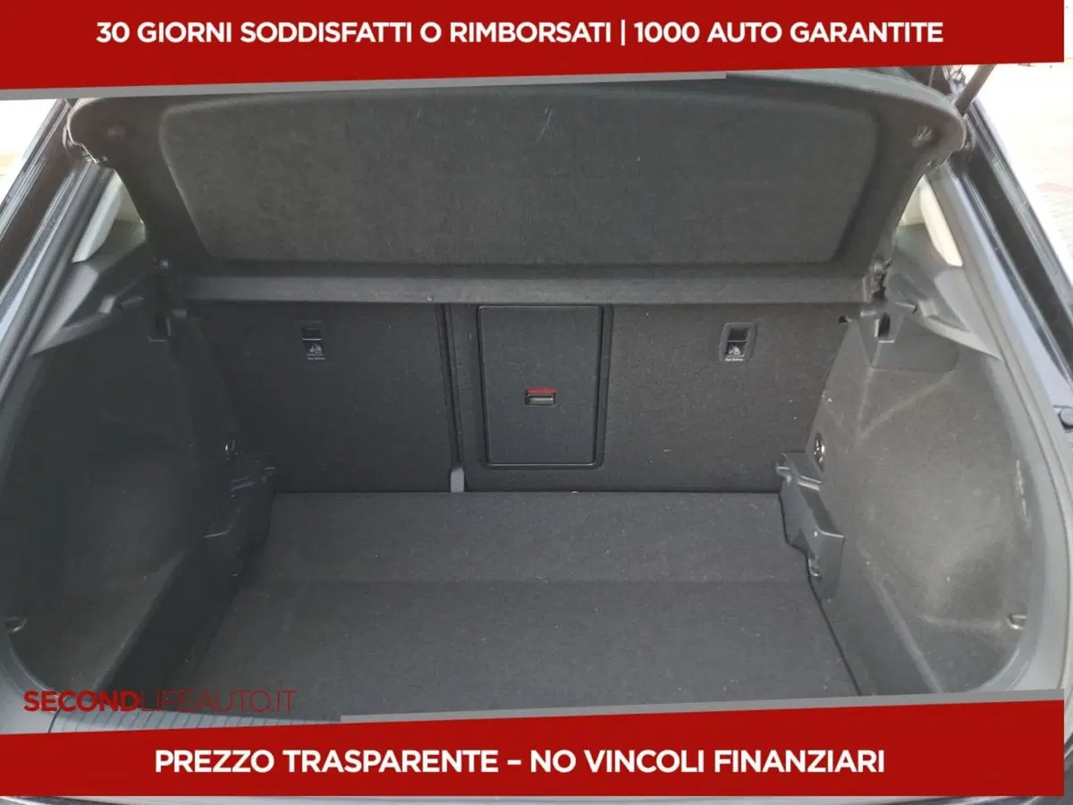 Volkswagen T-Roc usata a Chieti (11)