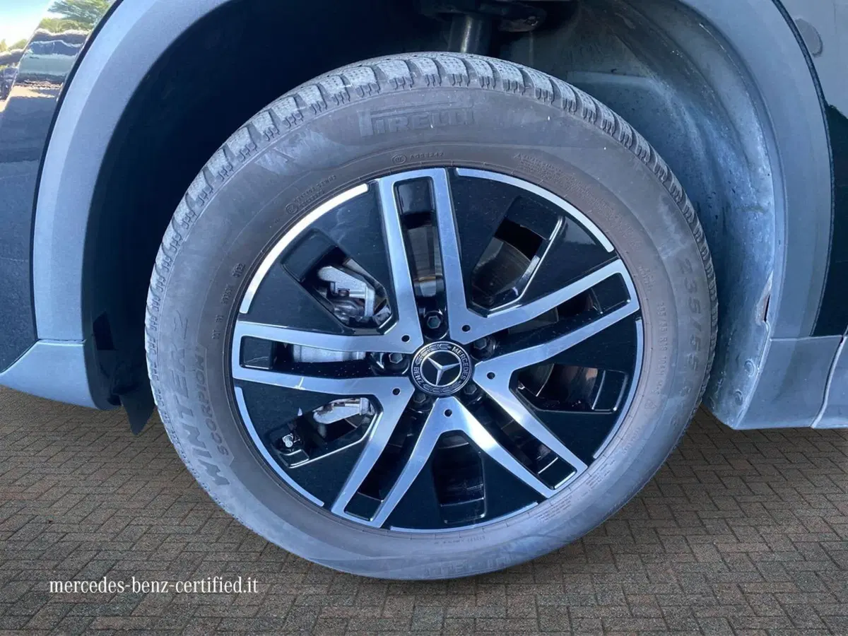 Mercedes-Benz GLA SUV usata a Bergamo (17)