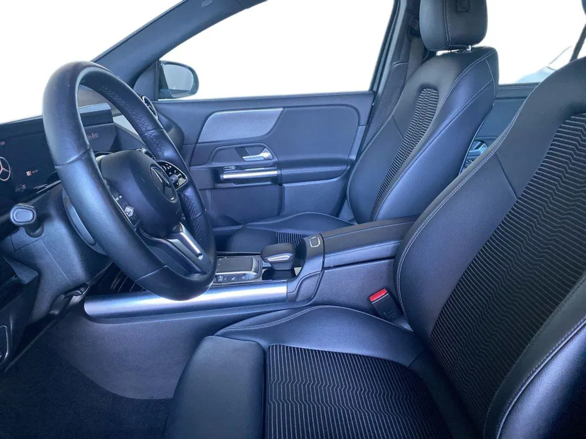 Mercedes-Benz GLA SUV usata a Bergamo (7)