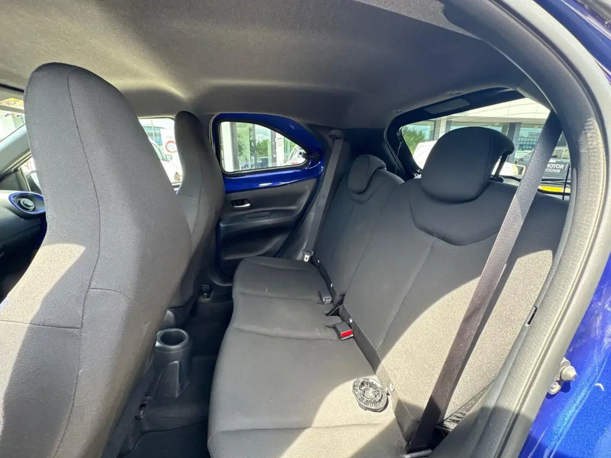 Toyota Aygo X usata a Modena (15)