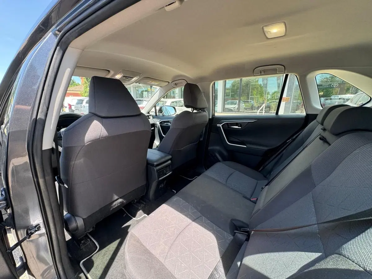 Toyota Rav4 usata a Modena (14)