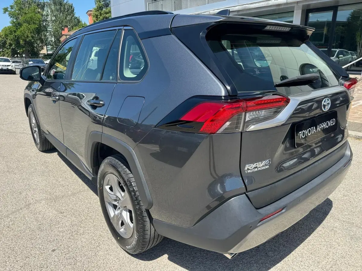 Toyota Rav4 usata a Modena (8)