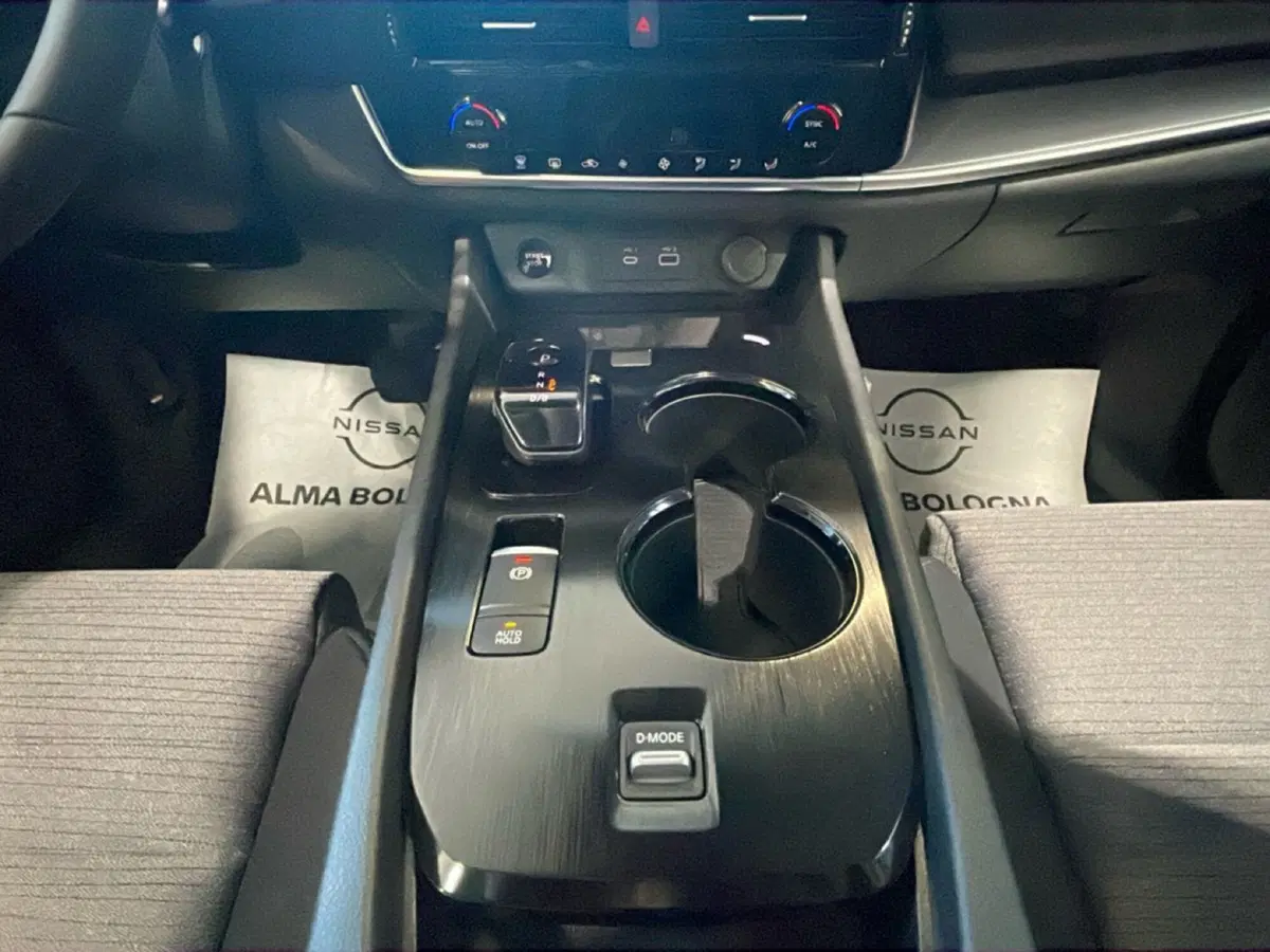Nissan X-Trail nuova a Bologna (10)