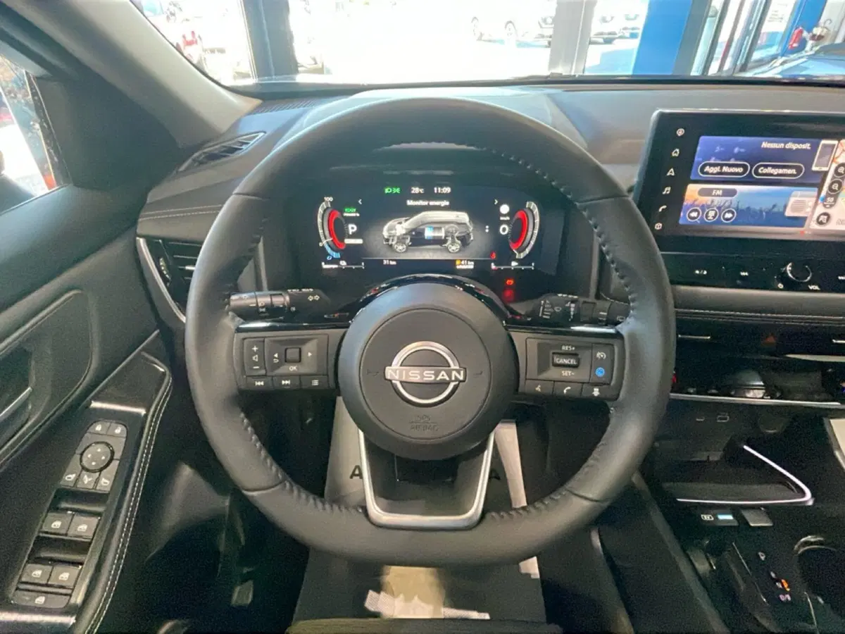 Nissan X-Trail nuova a Bologna (9)