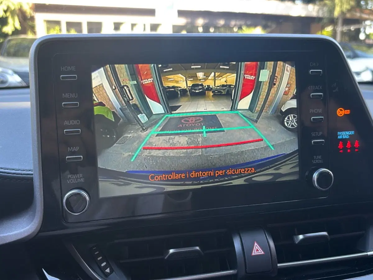 Toyota Toyota C-HR usata a Bologna (12)
