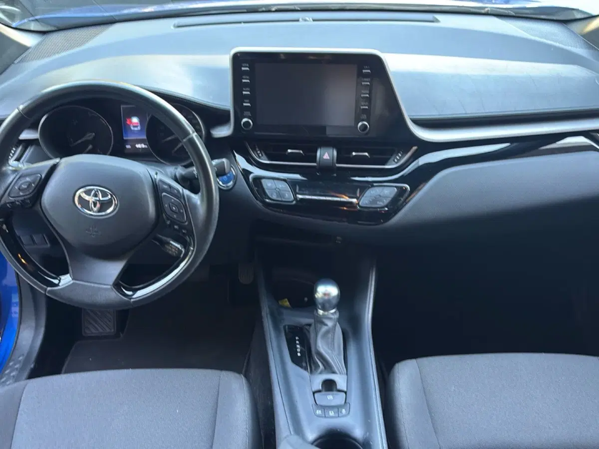 Toyota Toyota C-HR usata a Bologna (9)
