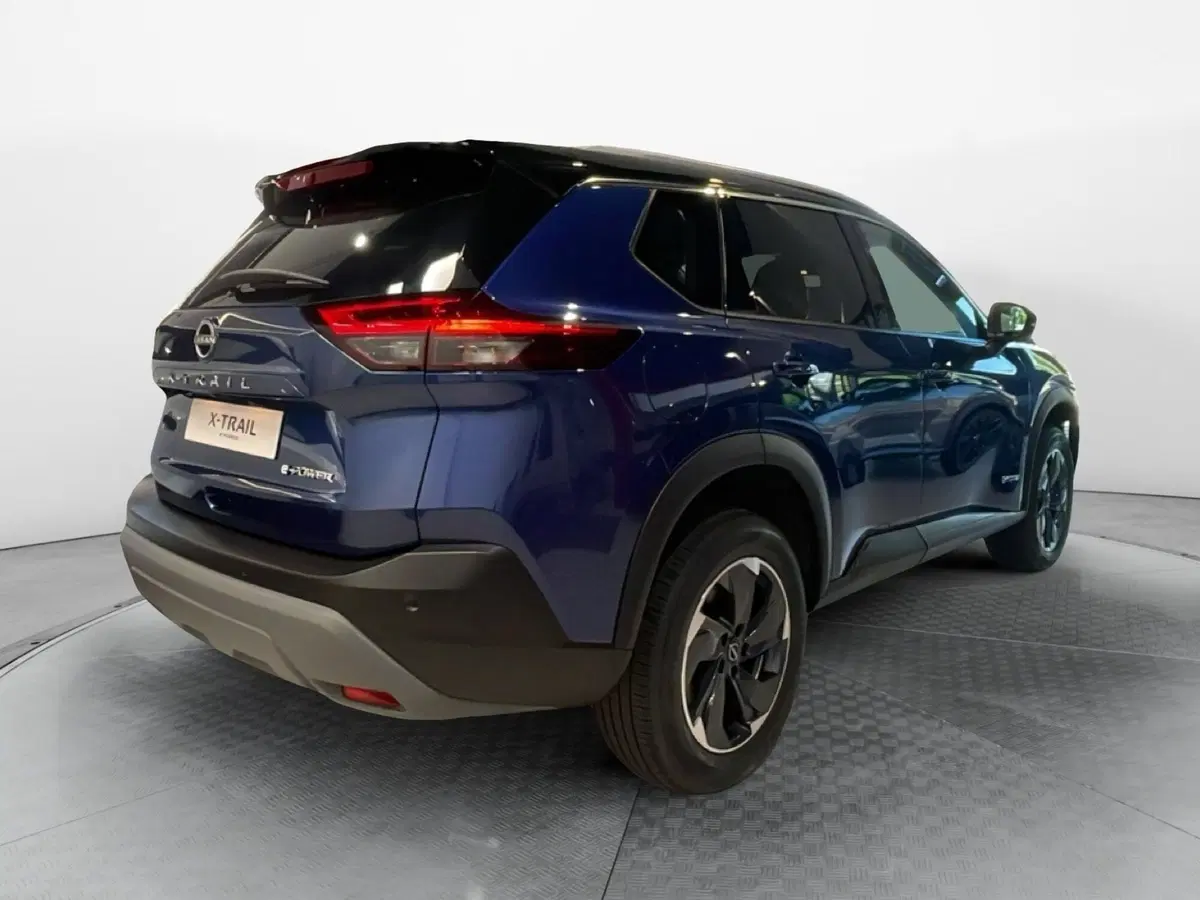 Nissan X-Trail nuova a Bologna (4)