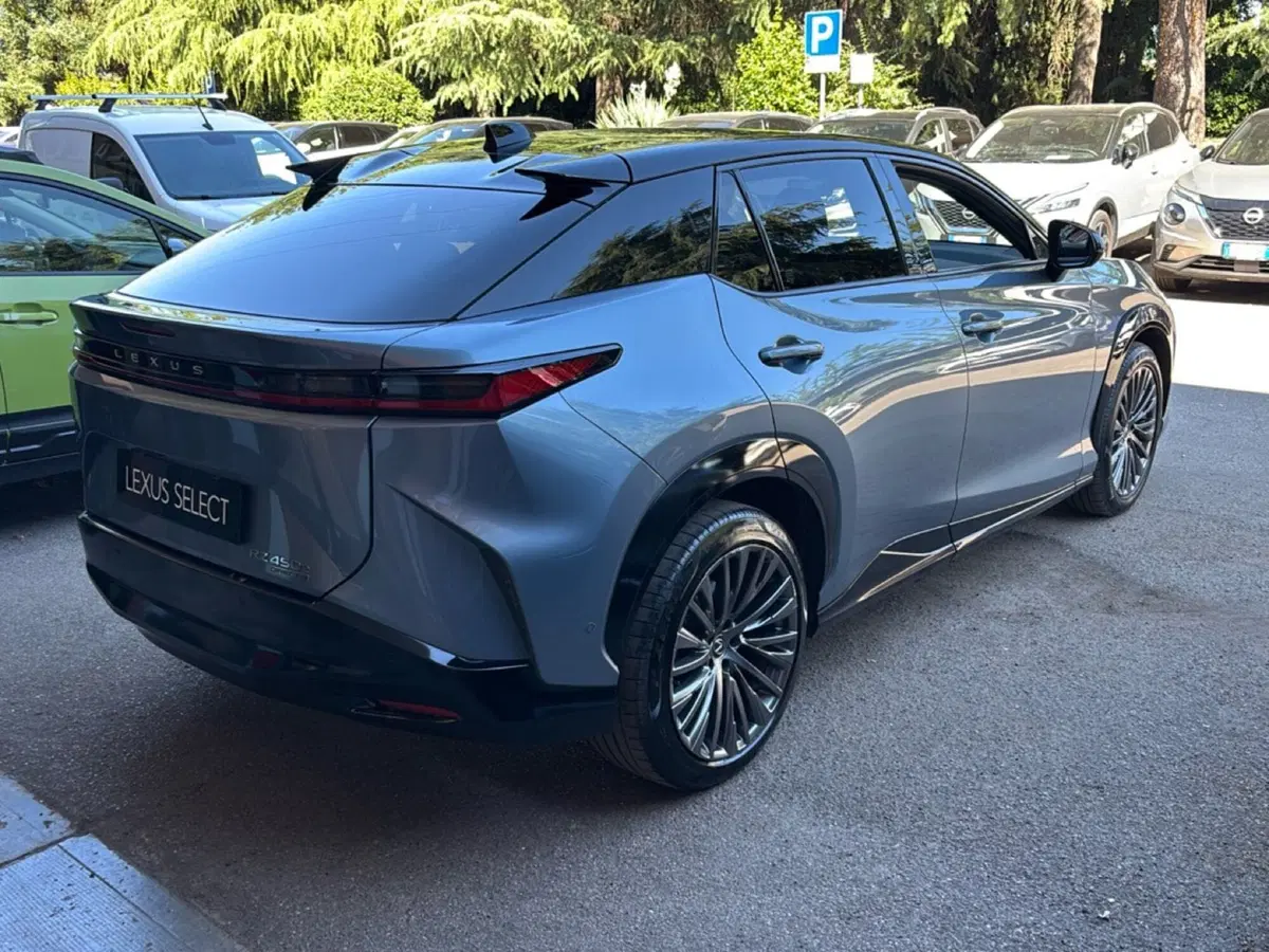 Lexus RZ usata a Bologna (6)