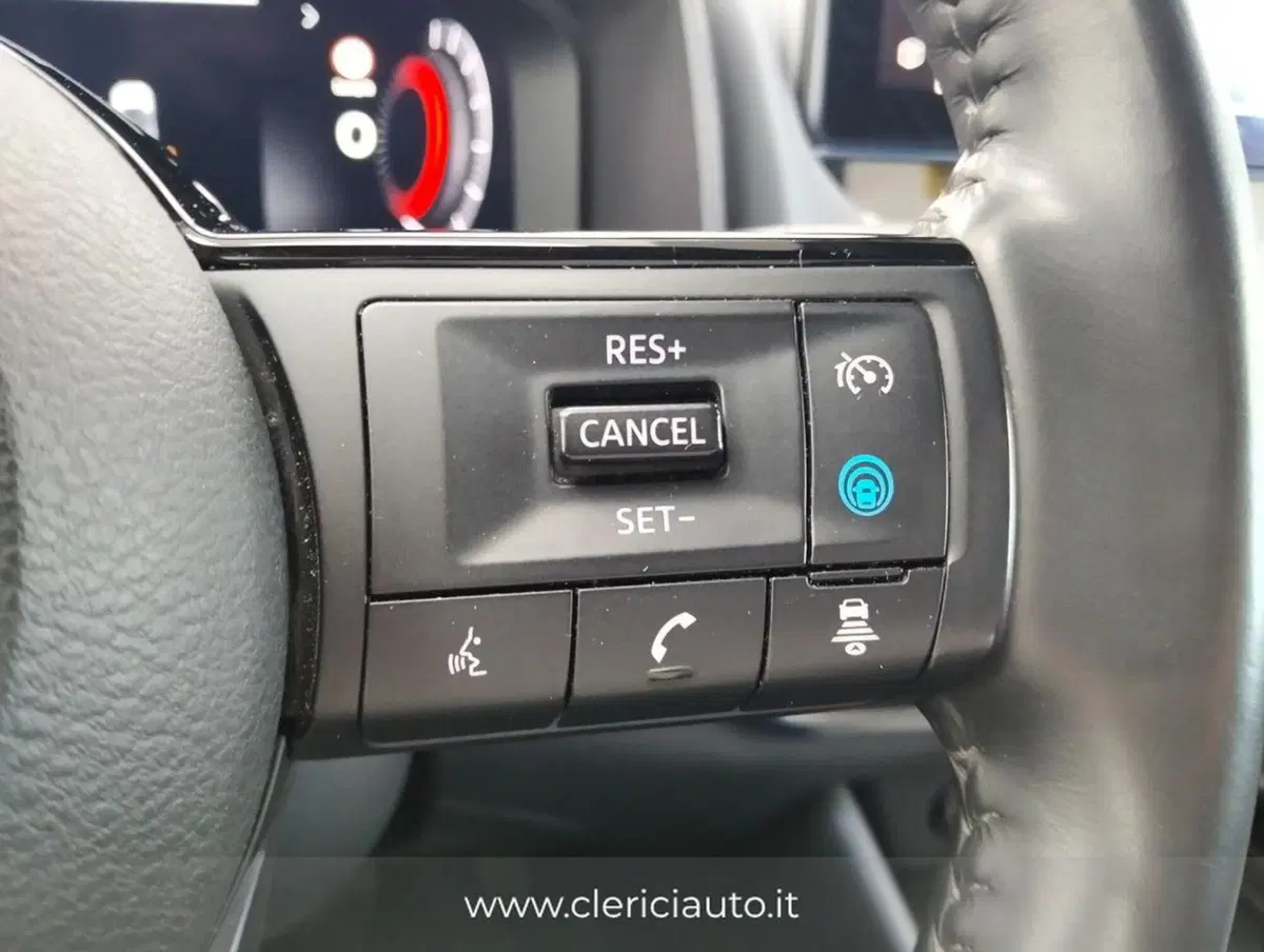 Nissan Qashqai usata a Como (10)