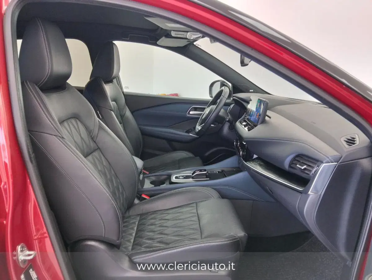 Nissan Qashqai usata a Como (2)
