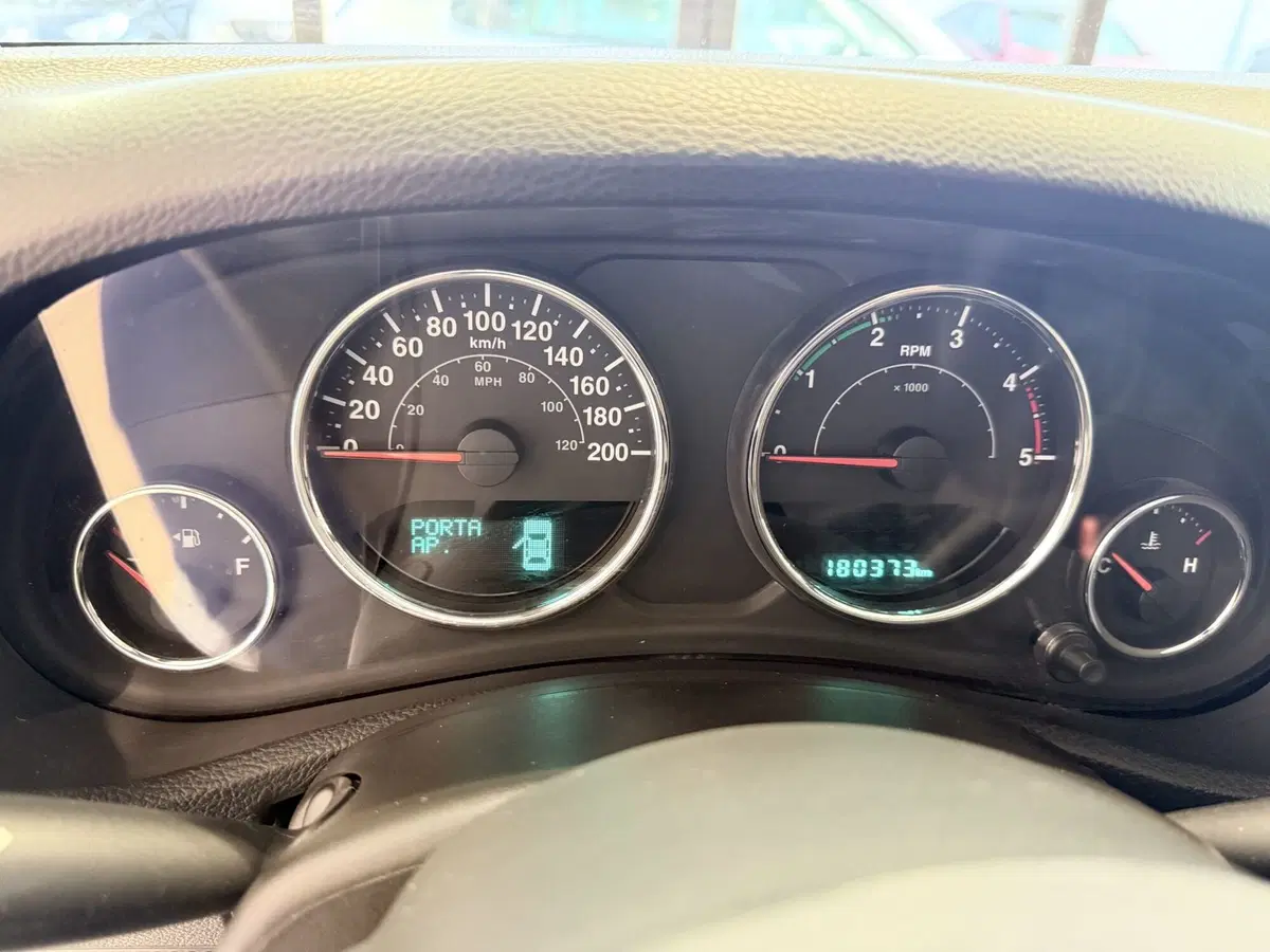 Jeep Wrangler usata a Latina (6)