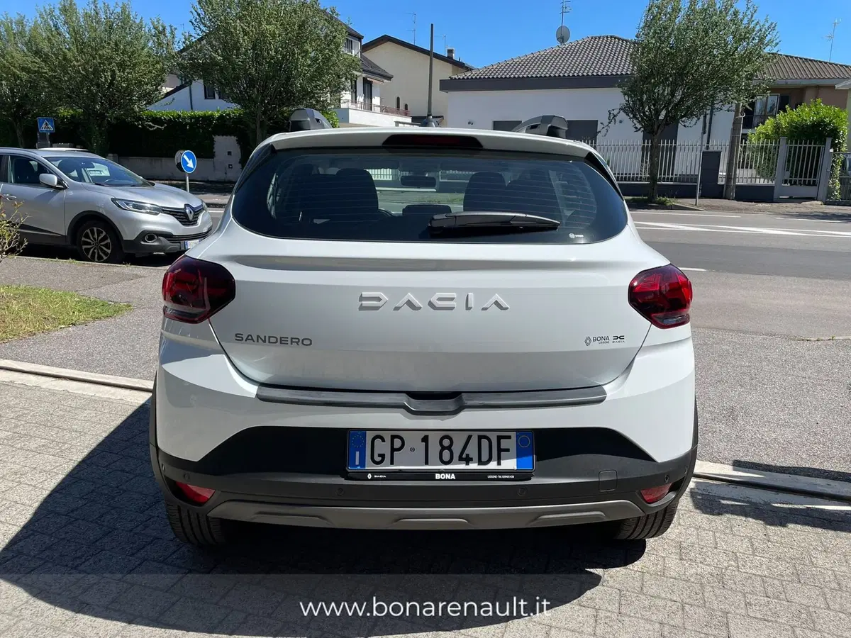 Dacia Sandero usata a Monza e Brianza (4)