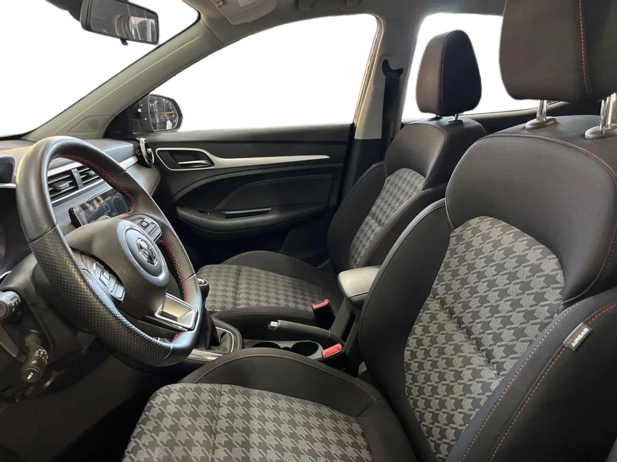Mg ZS usata a Bari (7)