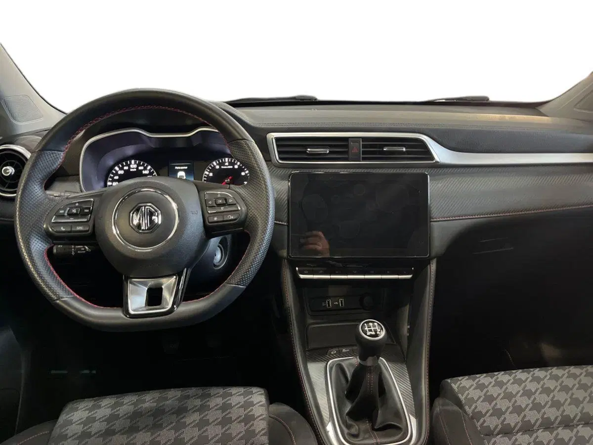 Mg ZS usata a Bari (8)