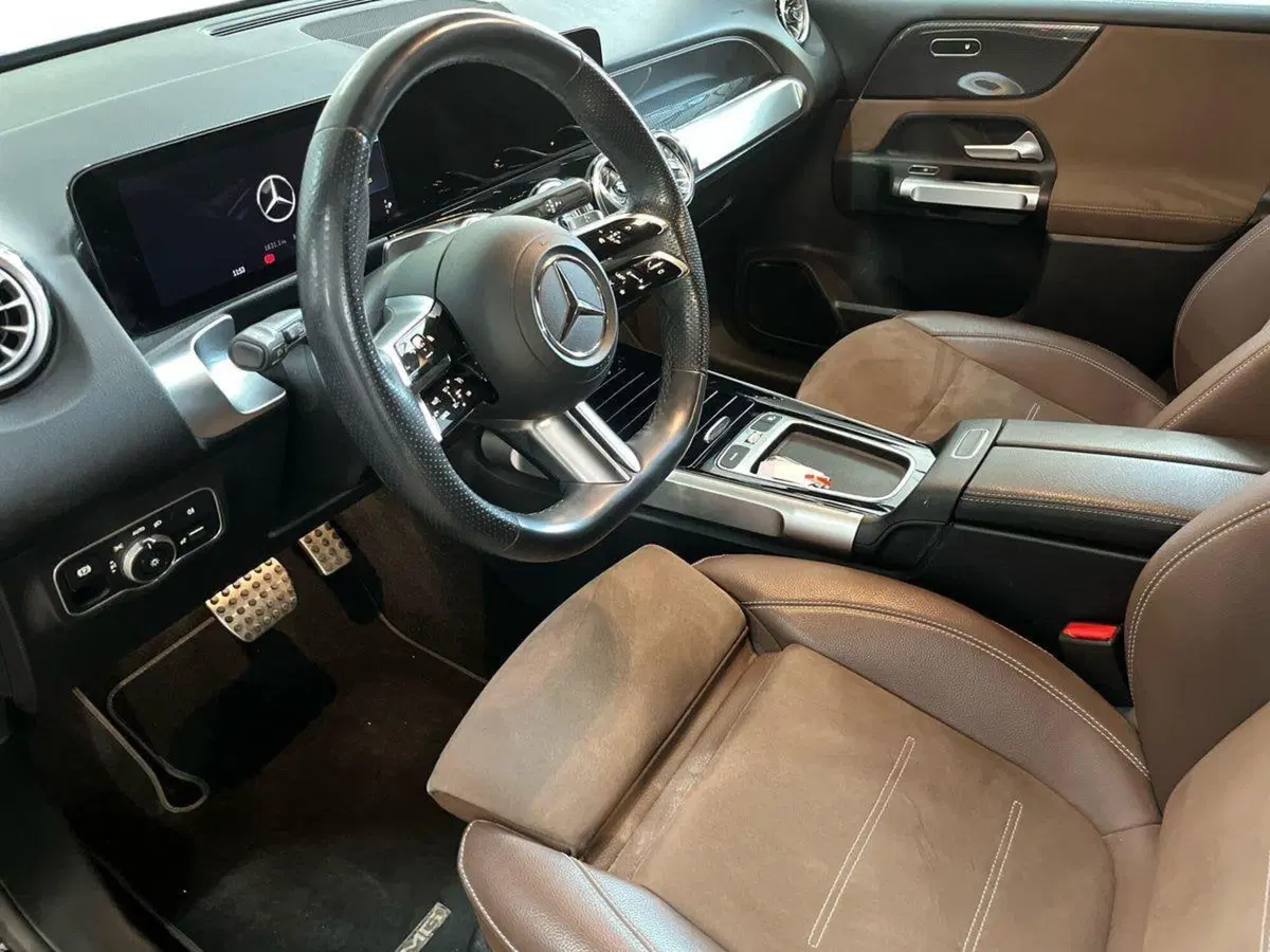 Mercedes-Benz GLB usata a Bari (10)