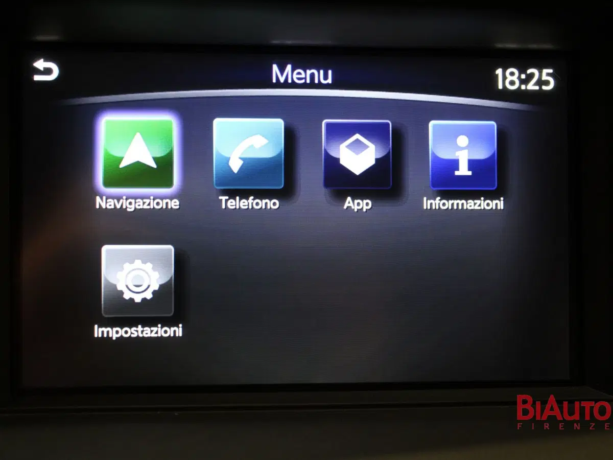 Infiniti Q30 usata a Firenze (12)