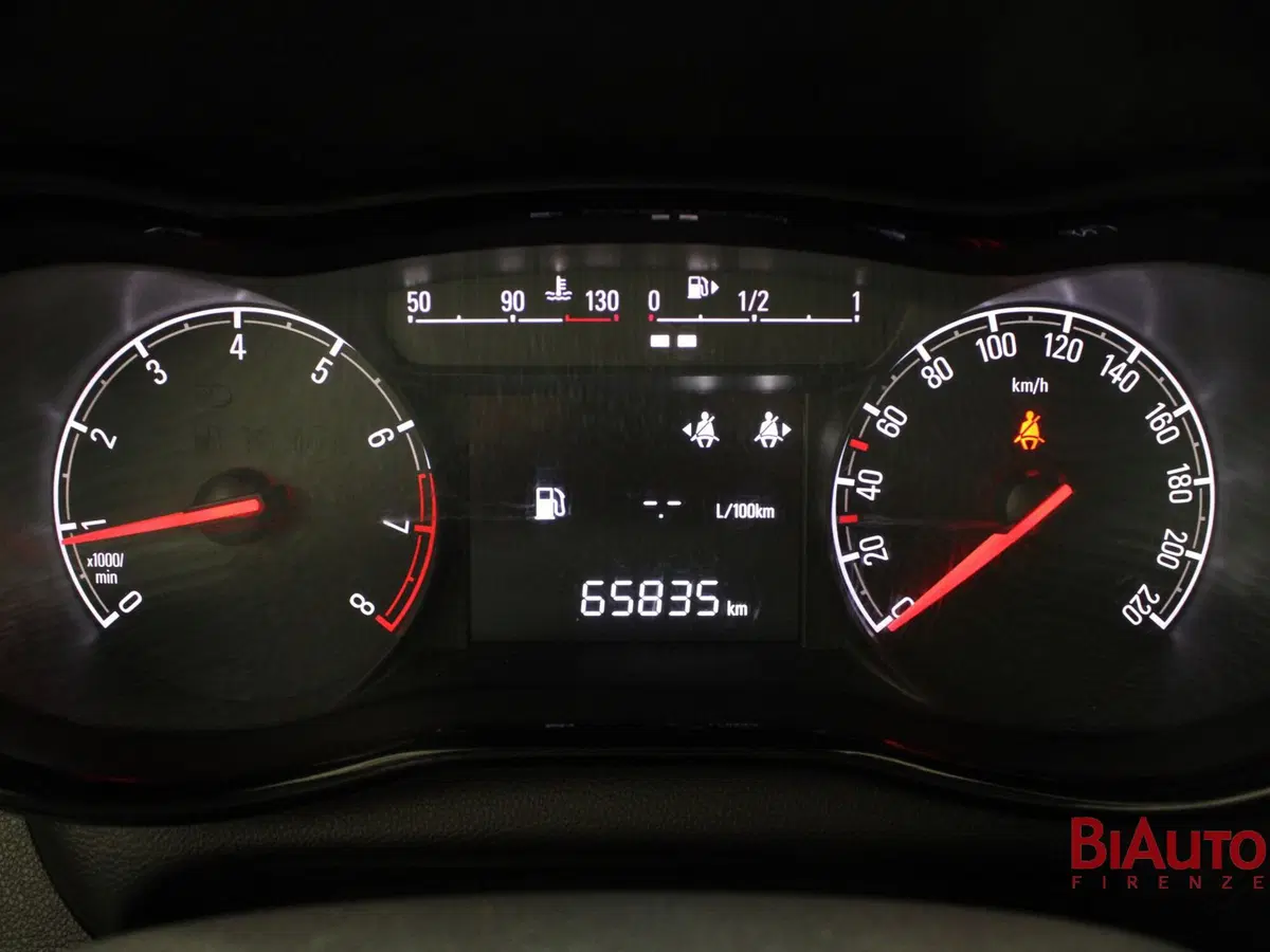 Opel Karl usata a Firenze (11)