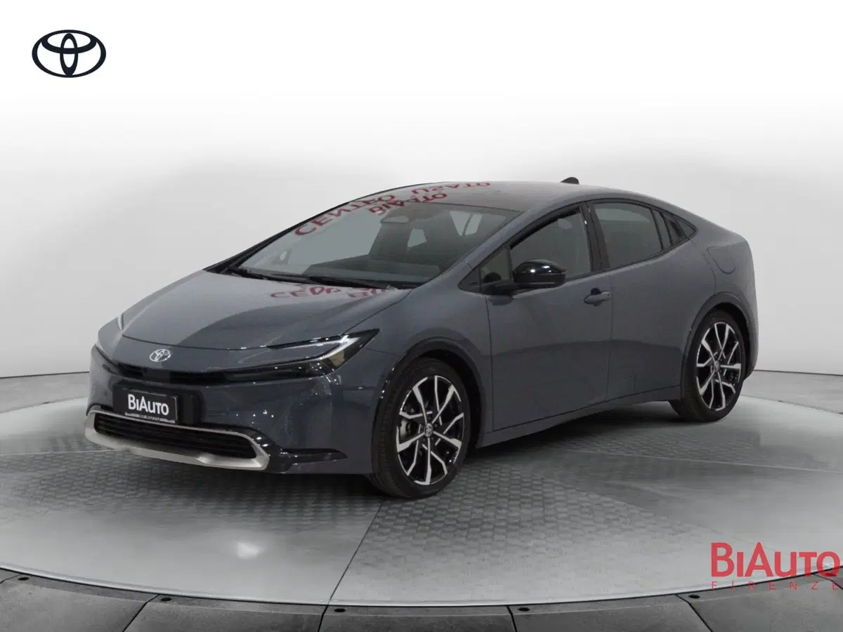 Toyota Prius nuova a Firenze