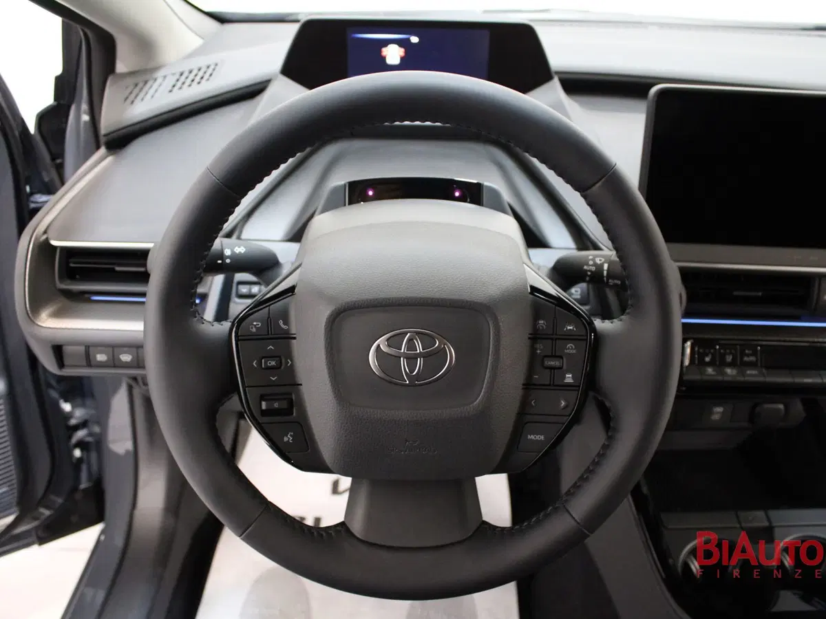 Toyota Prius nuova a Firenze (10)