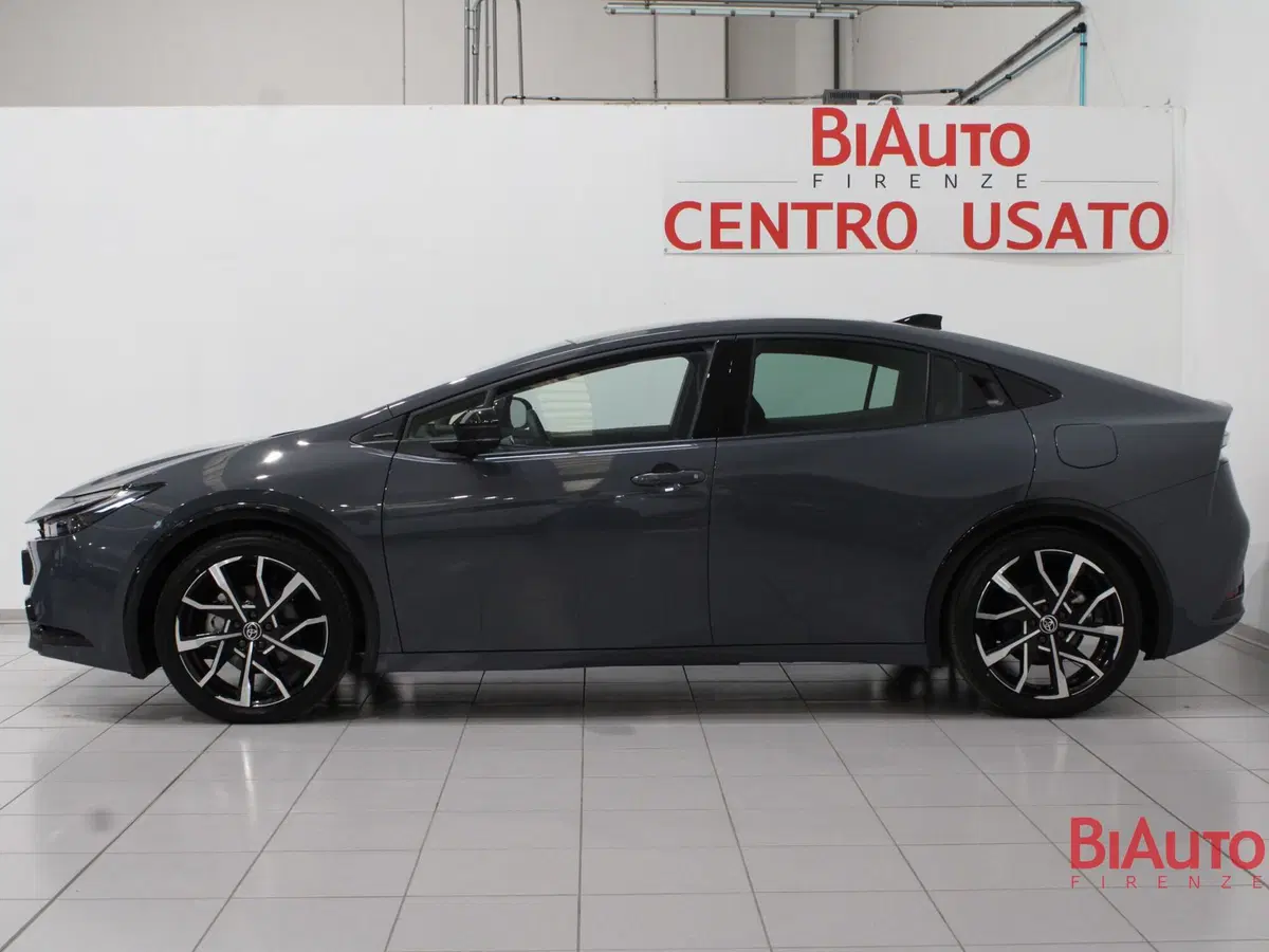 Toyota Prius nuova a Firenze (19)
