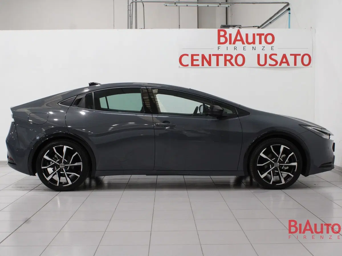 Toyota Prius nuova a Firenze (20)