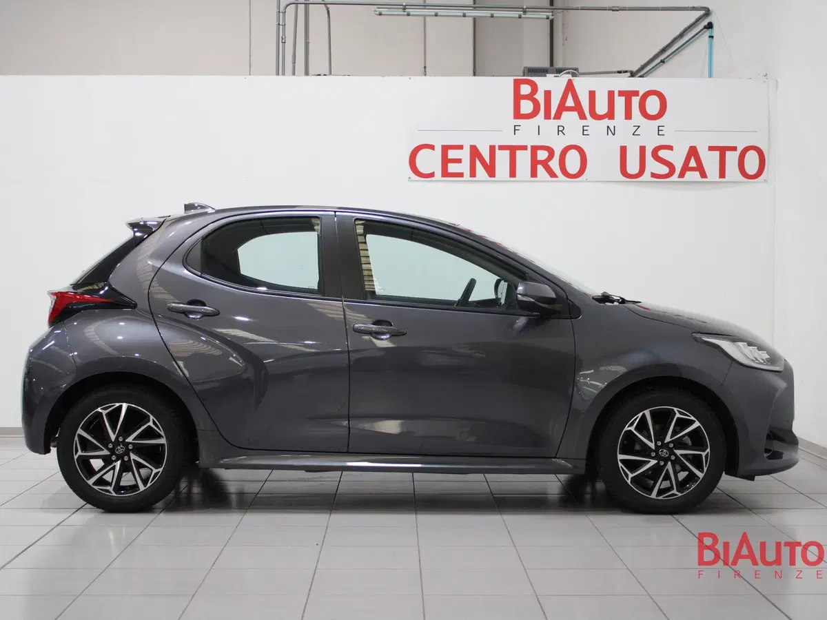 Toyota Yaris usata a Firenze (20)