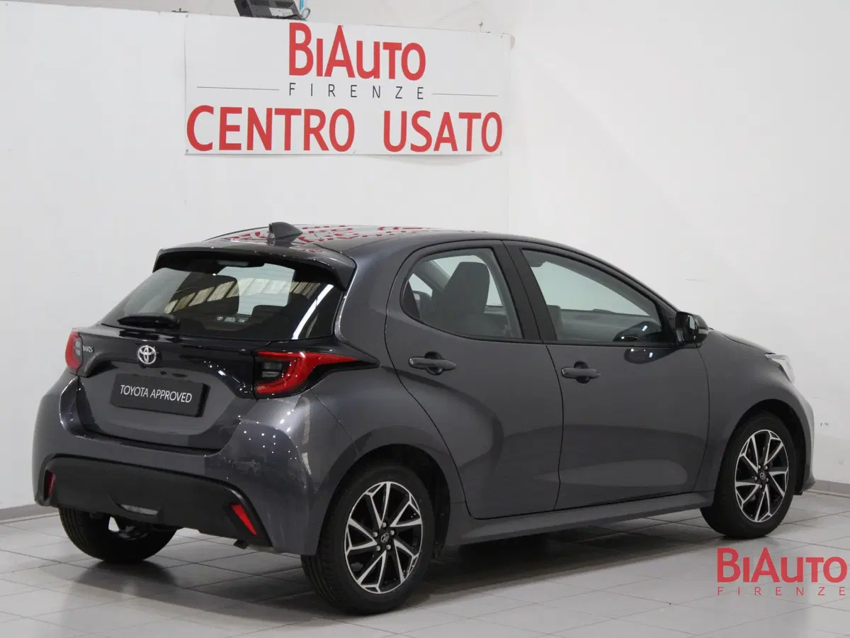 Toyota Yaris usata a Firenze (3)