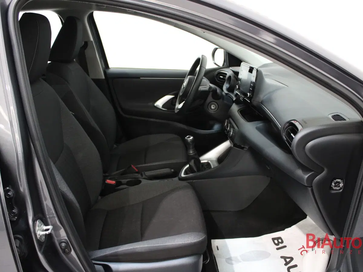 Toyota Yaris usata a Firenze (7)