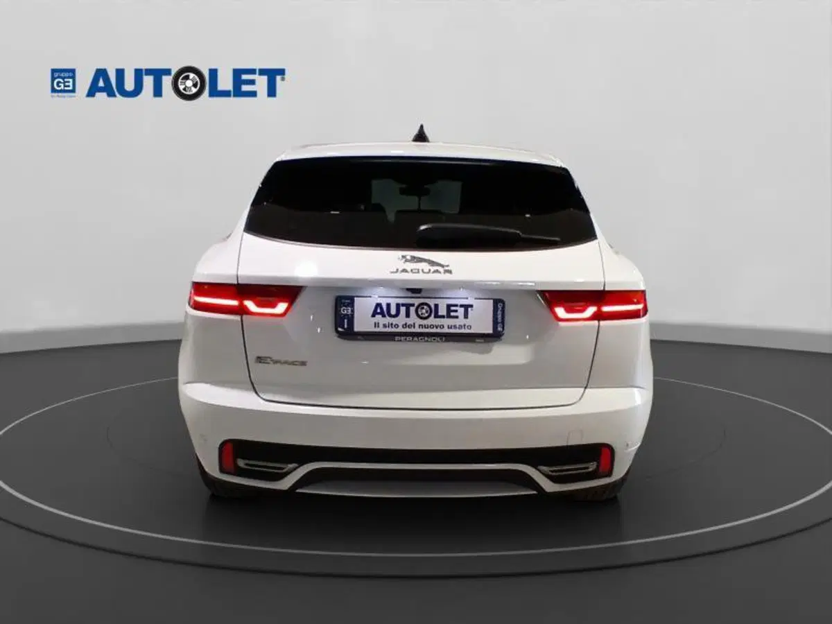 Jaguar E-Pace usata a Genova (6)