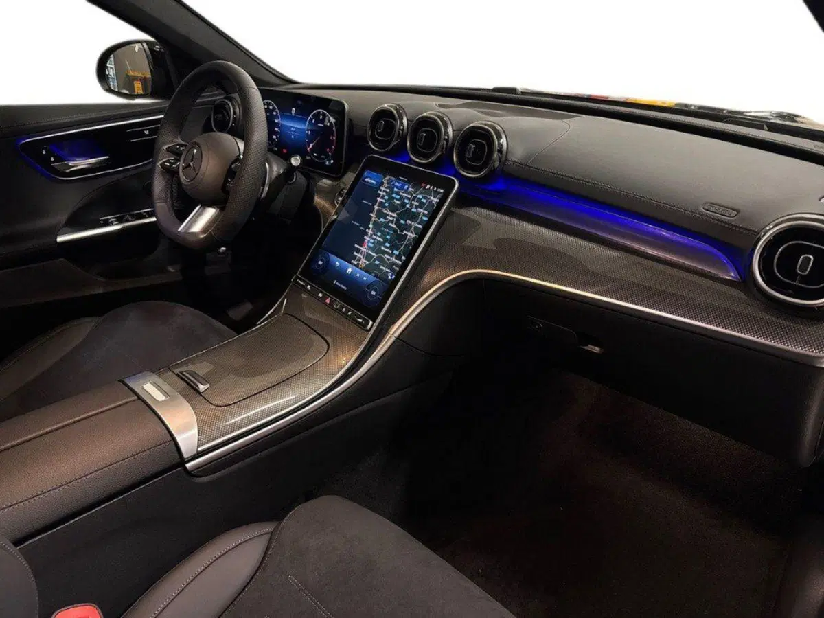 Mercedes-Benz Classe C nuova a Rimini (12)