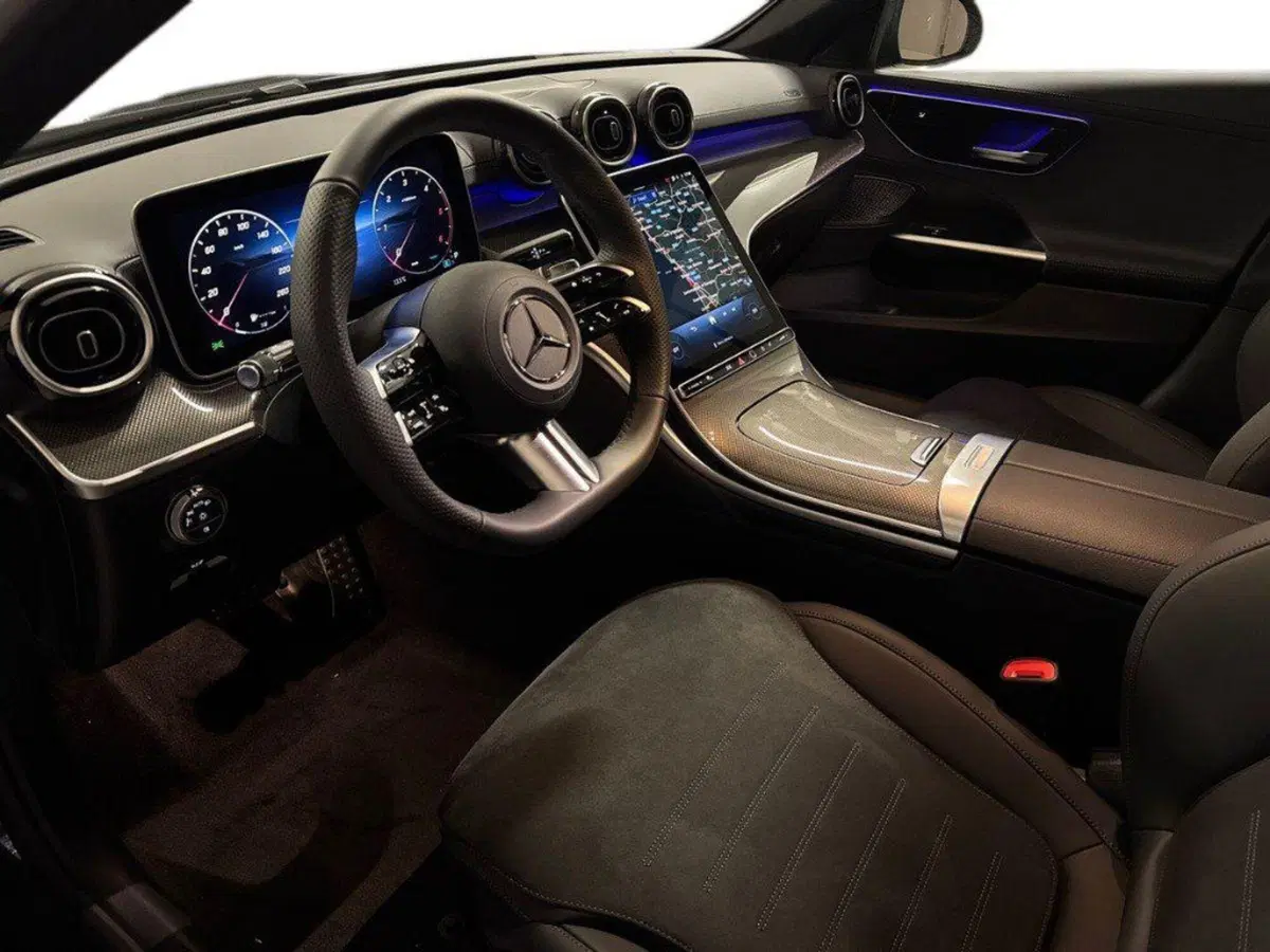 Mercedes-Benz Classe C nuova a Rimini (16)